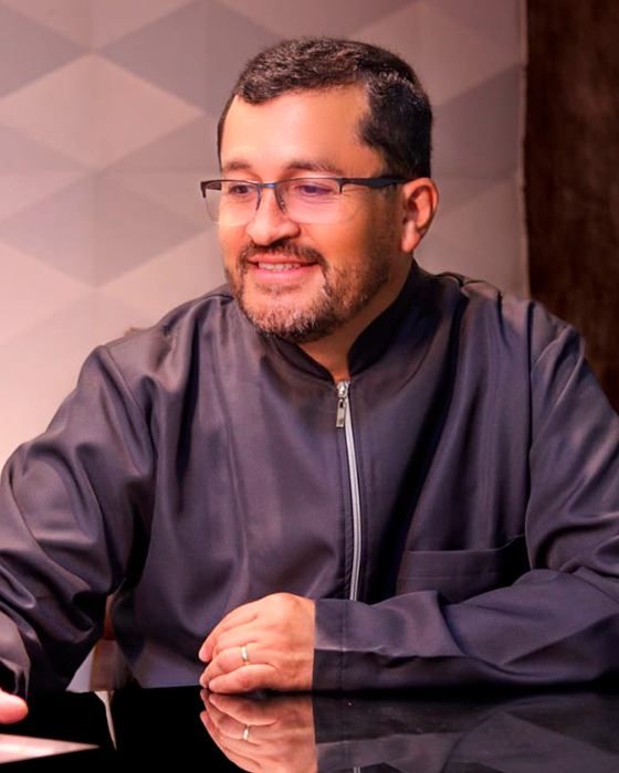 Dr. Ivan Zamora